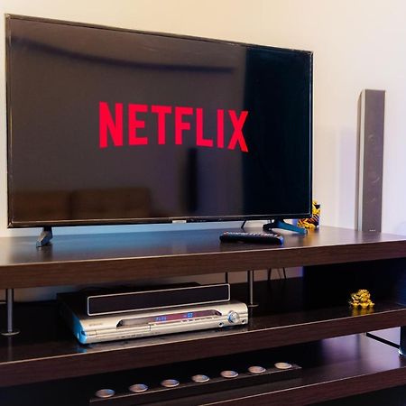 Comfy Apartment With Private Parking And Netflix Bukareszt Zewnętrze zdjęcie