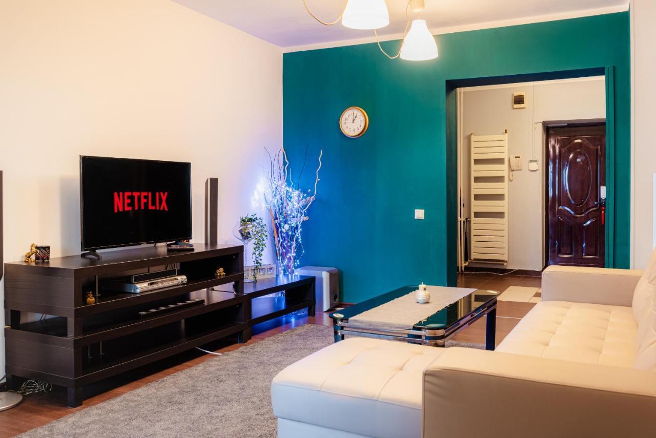 Comfy Apartment With Private Parking And Netflix Bukareszt Zewnętrze zdjęcie