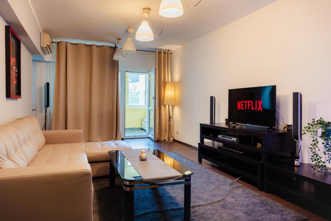 Comfy Apartment With Private Parking And Netflix Bukareszt Zewnętrze zdjęcie