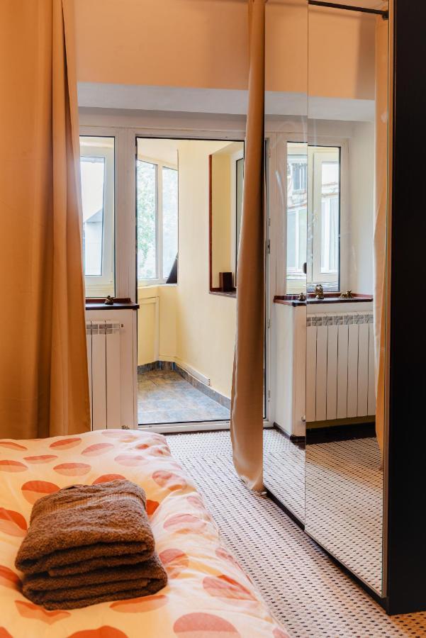 Comfy Apartment With Private Parking And Netflix Bukareszt Zewnętrze zdjęcie
