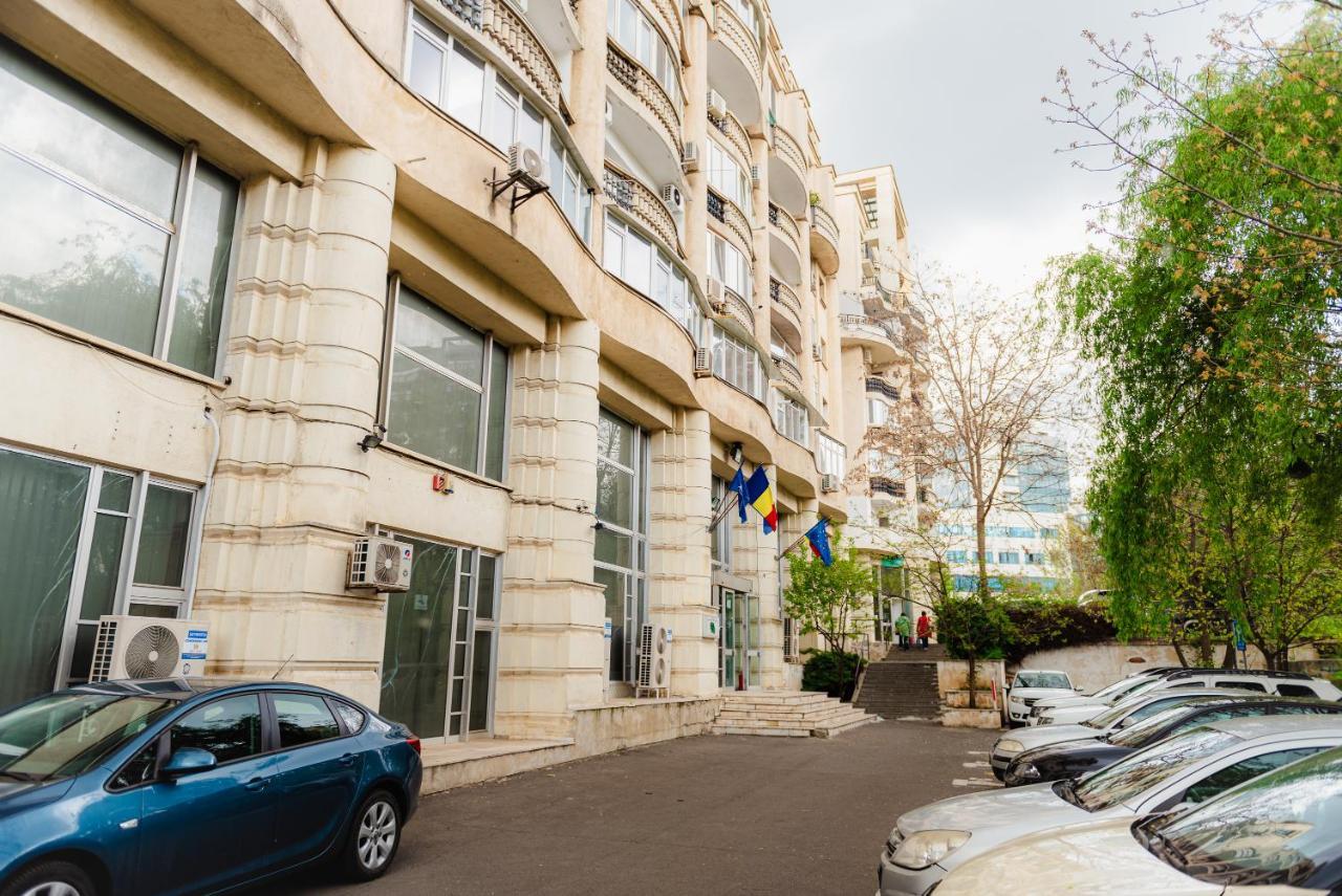 Comfy Apartment With Private Parking And Netflix Bukareszt Zewnętrze zdjęcie