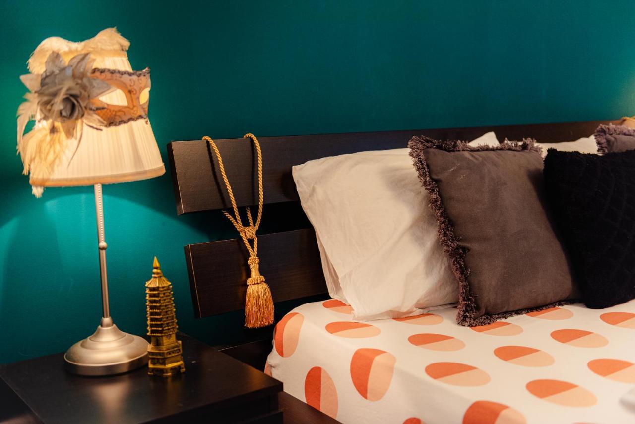 Comfy Apartment With Private Parking And Netflix Bukareszt Zewnętrze zdjęcie